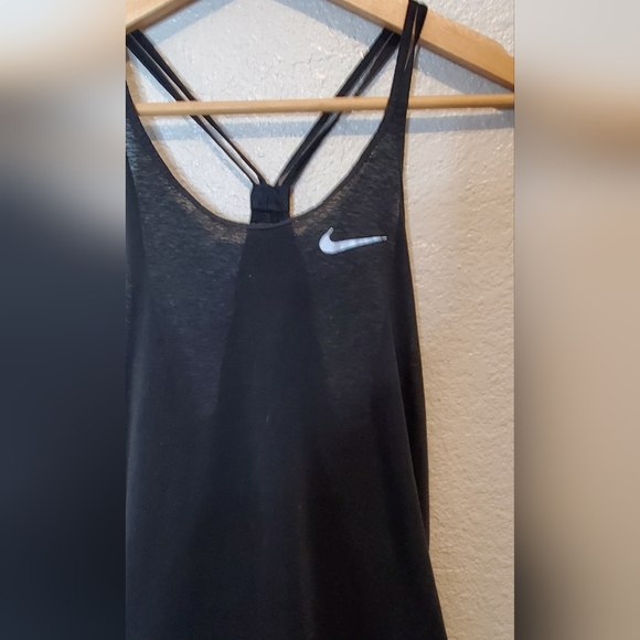 Nike Dri-Fit Black & White Racerback Lightweight Athletic Sports Tank Top Small - Picture 2 of 6